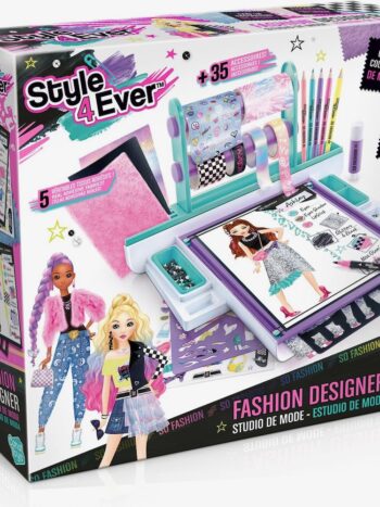 FASHION DESIGNER STUDIO